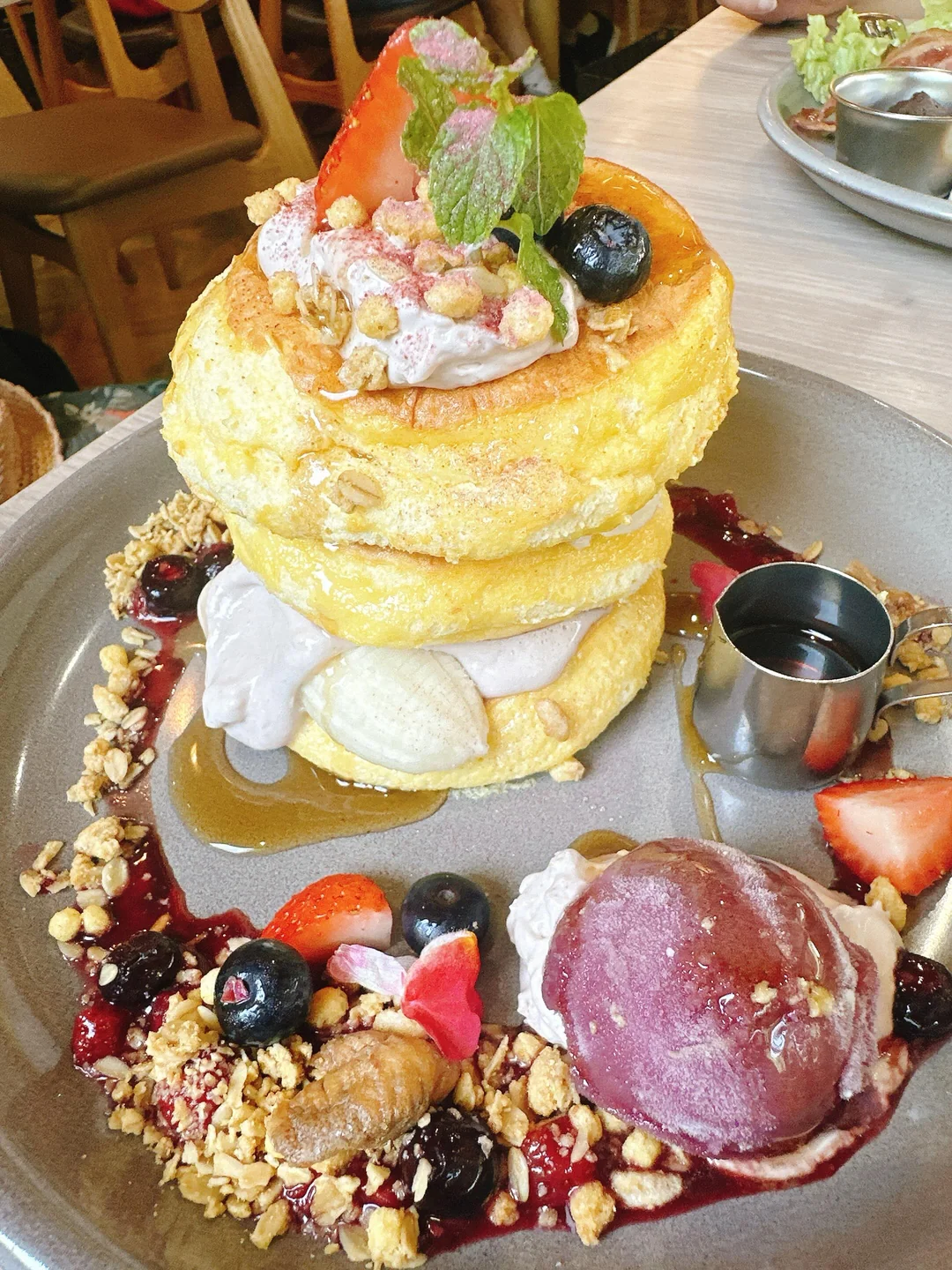 在上野公园EVERYONEs CAFE拍摄的松饼