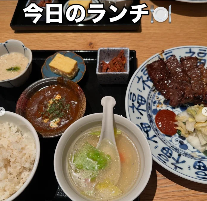 从一顿丰盛生日午餐开始 — Haruru 的照片