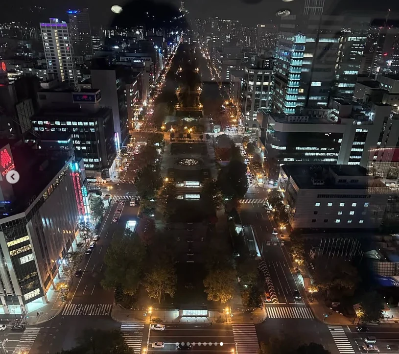 The clock tower, TV tower and city lights — Haruru’s photograph