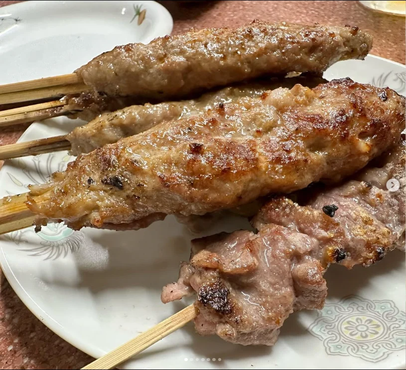 Familiar skewers after a long absence — Haruru’s photograph