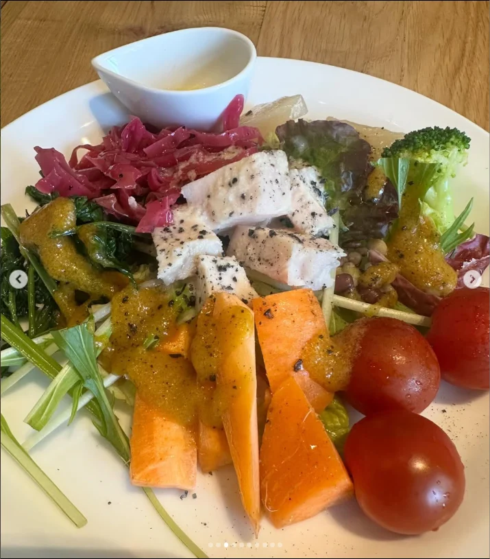 A return lunch that her friend enjoyed too — Haruru’s photograph