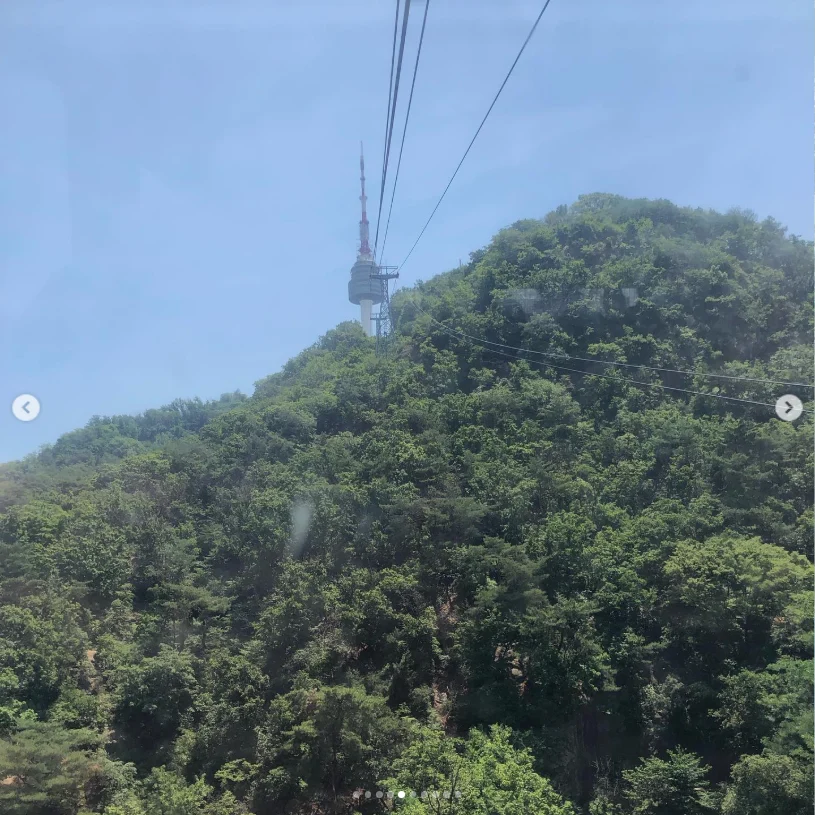Seoul Tower and colourful padlocks — Haruru’s photograph