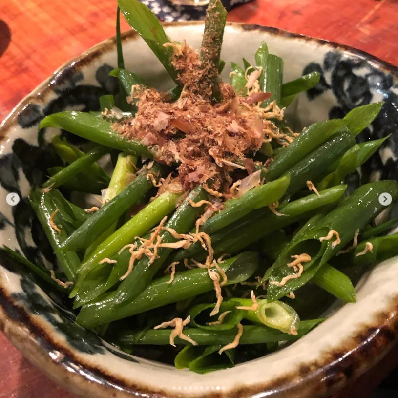いつも頼まない料理を楽しんで — ハルルの写真
