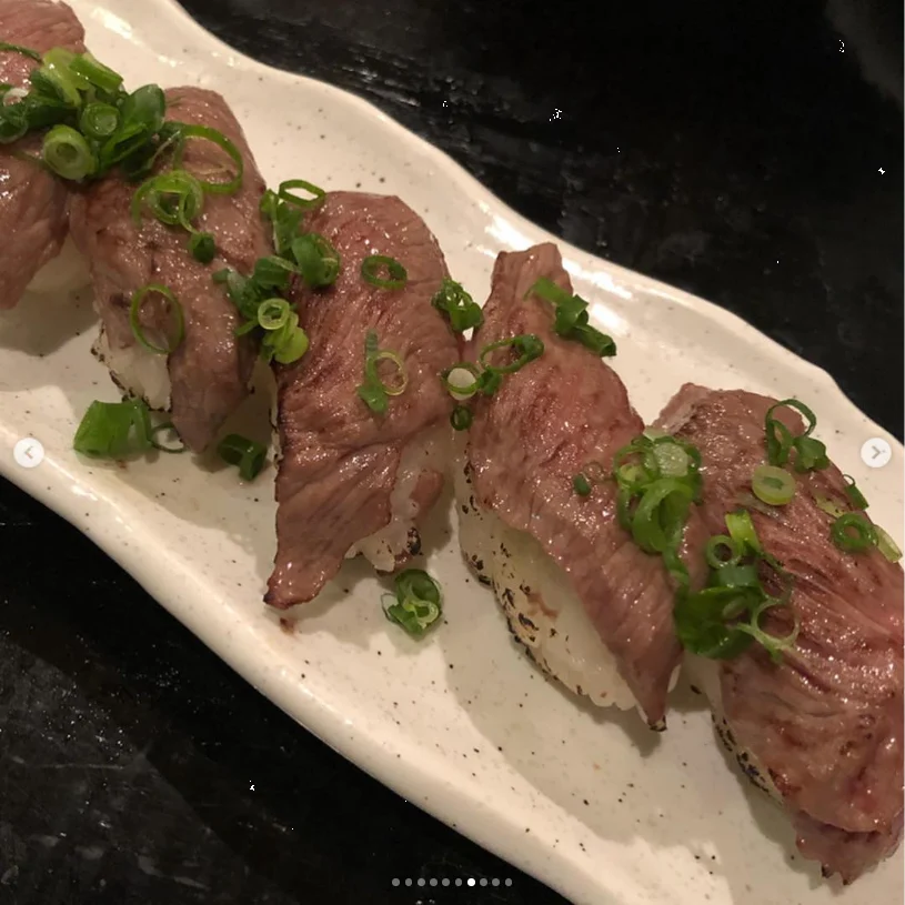 Izakaya evenings and a familiar market purchase — Haruru’s photograph