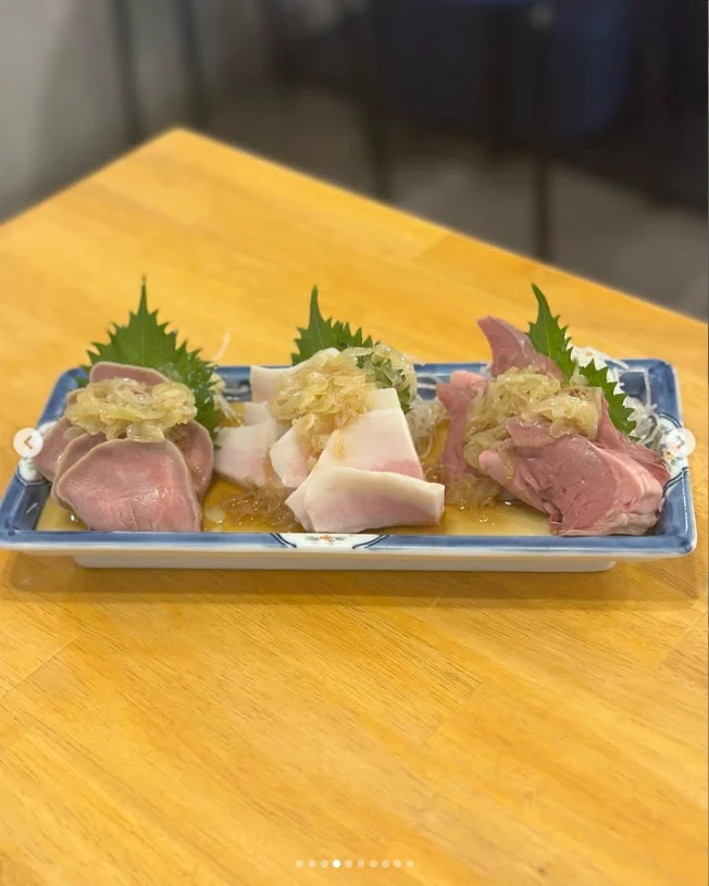 A closed door changed the evening — Haruru’s photograph