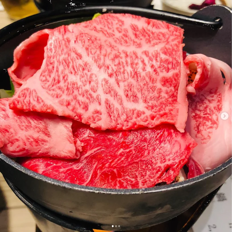 A recommended sukiyaki lunch on an earlier visit — Haruru’s photograph