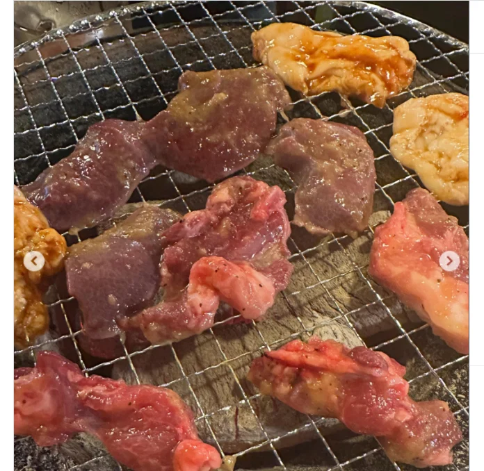 Small tastes of horumon at the second stop — Haruru’s photograph