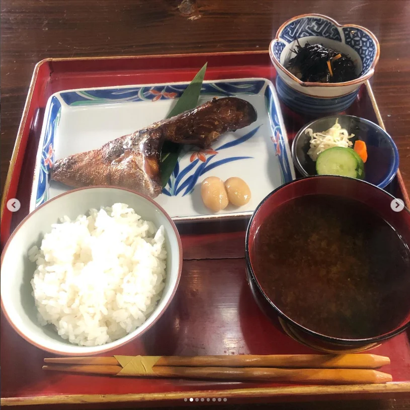 A lunch that felt like a small trip — Haruru’s photograph