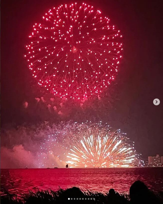 諏訪湖の花火から大町の宿へ。ひまわりも楽しんだ一泊二日の旅 — ハルルの写真