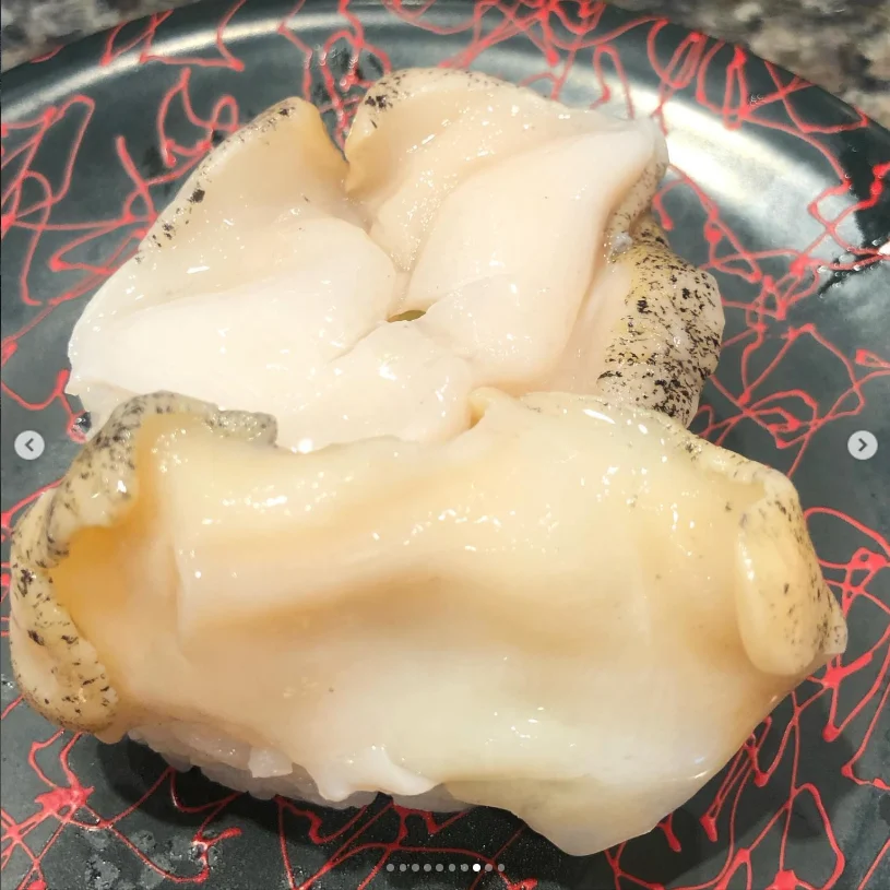 Shellfish, uni and more dishes she enjoyed — Haruru’s photograph