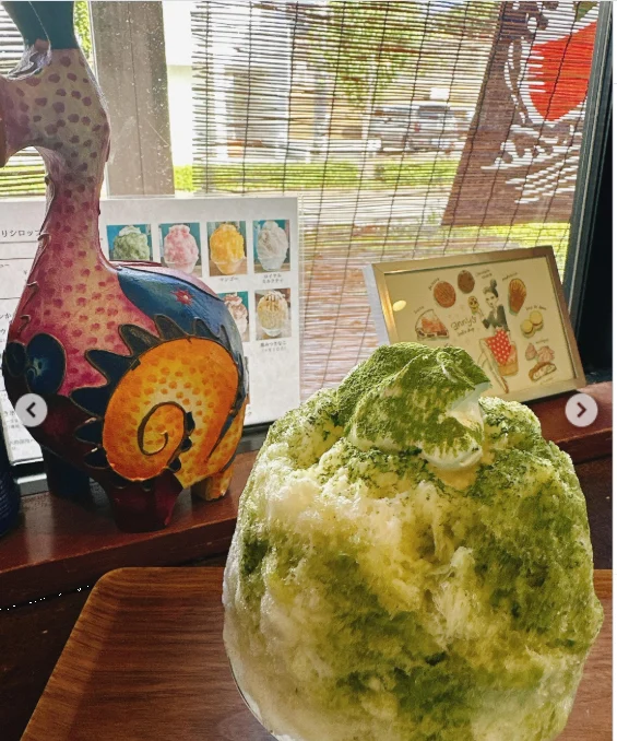 A favourite shaved-ice stop — Haruru’s photograph