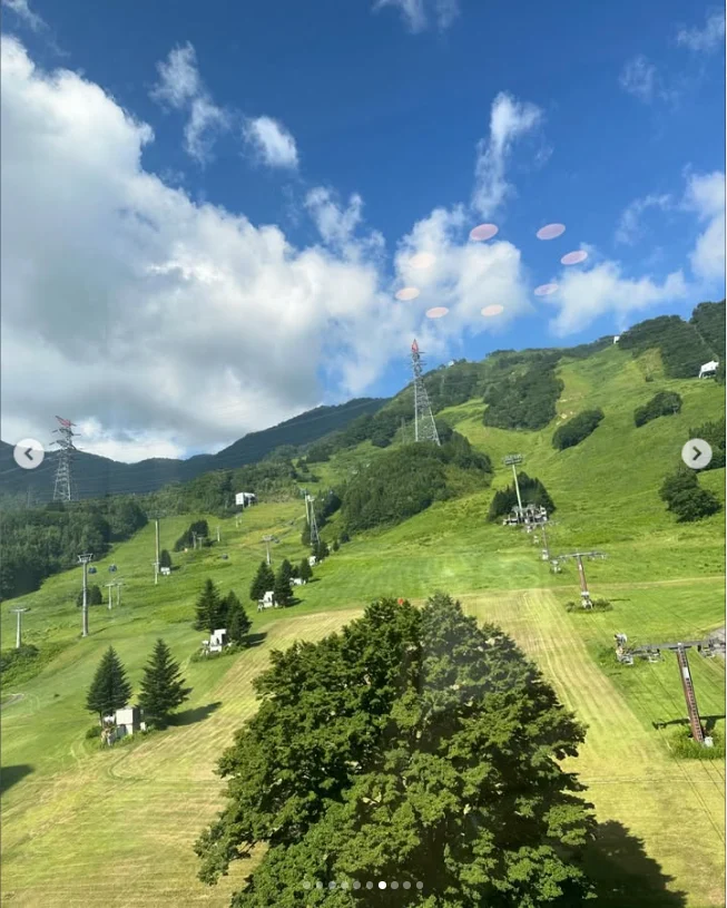 A full breakfast and green summer scenery — Haruru’s photograph