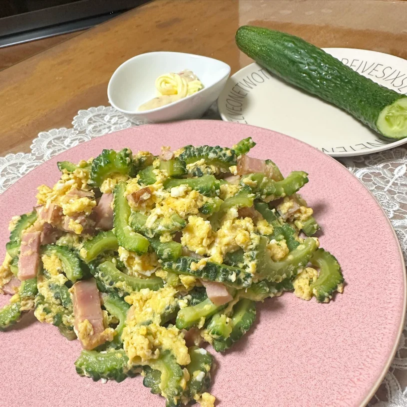 Stir-fried goya and cucumber as it was — Haruru’s photograph