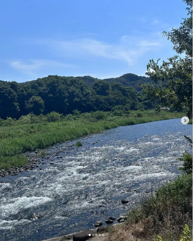 Watching the water in the July heat — Haruru’s photograph