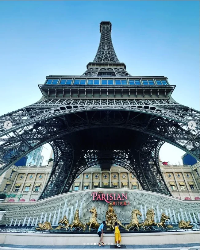 フランスをイメージしたホテルに驚いて — ハルルの写真