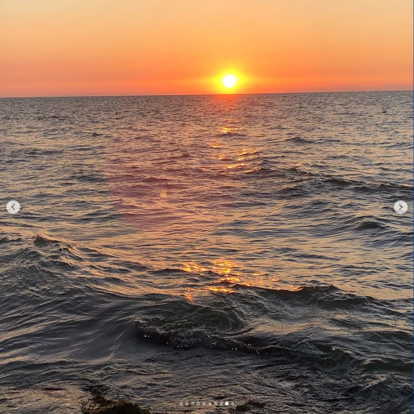A seaside setting for sunset — Haruru’s photograph