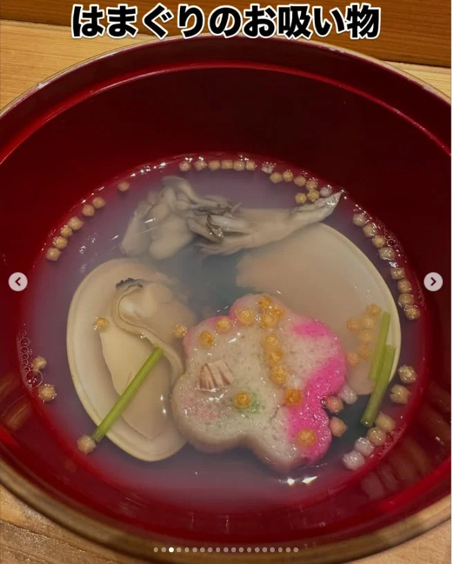 Dish names and little notes in the photographs — Haruru’s photograph