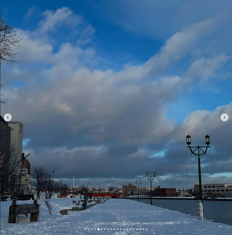 Walking off lunch beside the Kushiro River — Haruru’s photograph