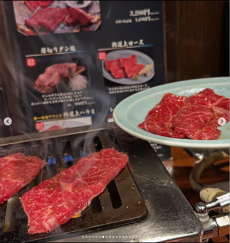Enjoying the food, and considering a return — Haruru’s photograph