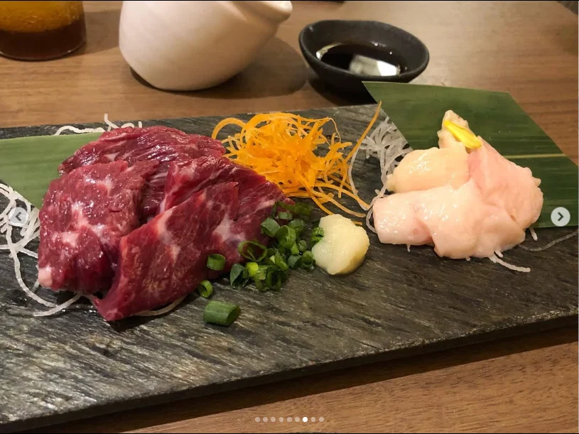 Horse sashimi and the motsunabe she forgot to photograph — Haruru’s photograph