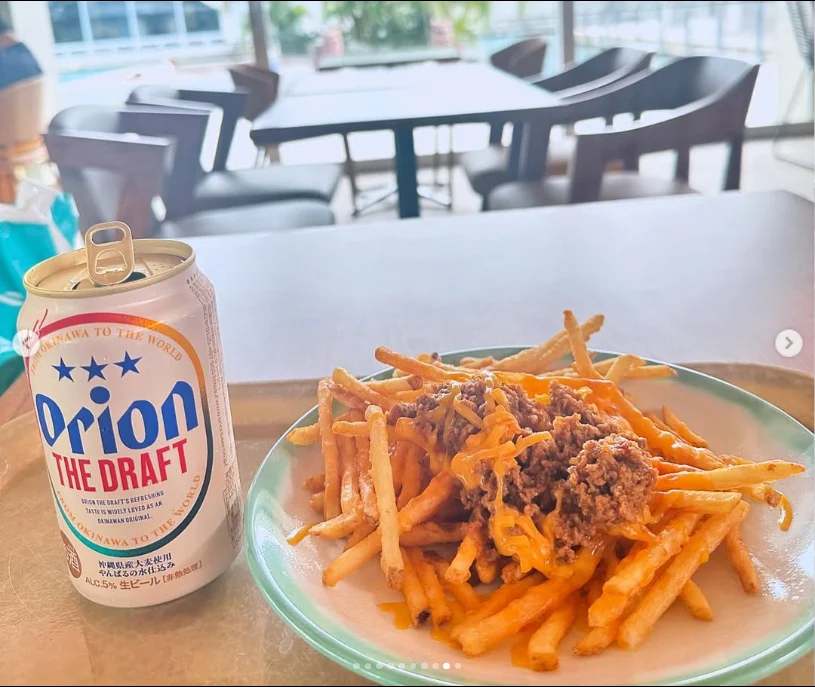 Sea views, island shopping and food along the drive — Haruru’s photograph