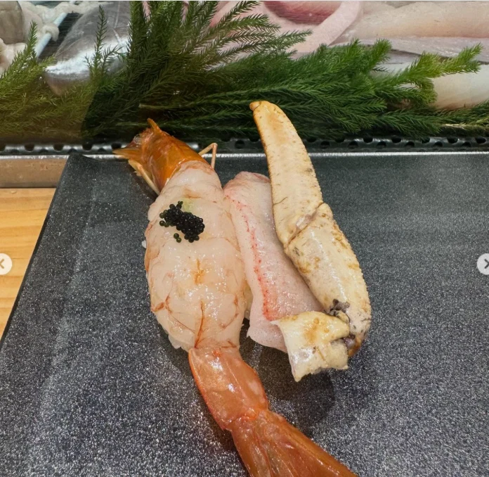 隔了几年,再到美登利寿司本店 — Haruru 的照片