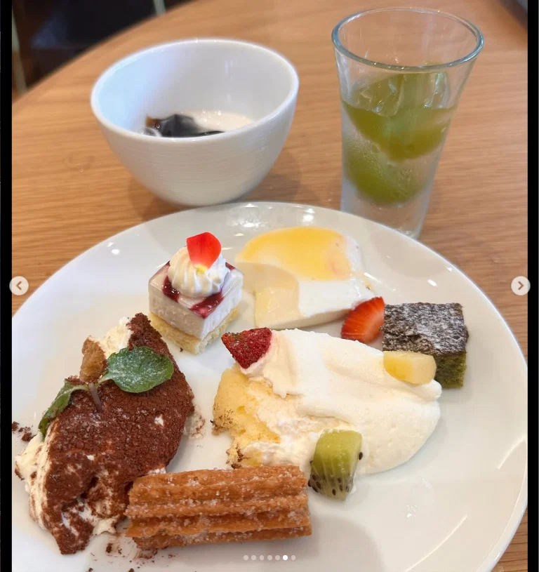 A plate of sweets to remember — Haruru’s photograph