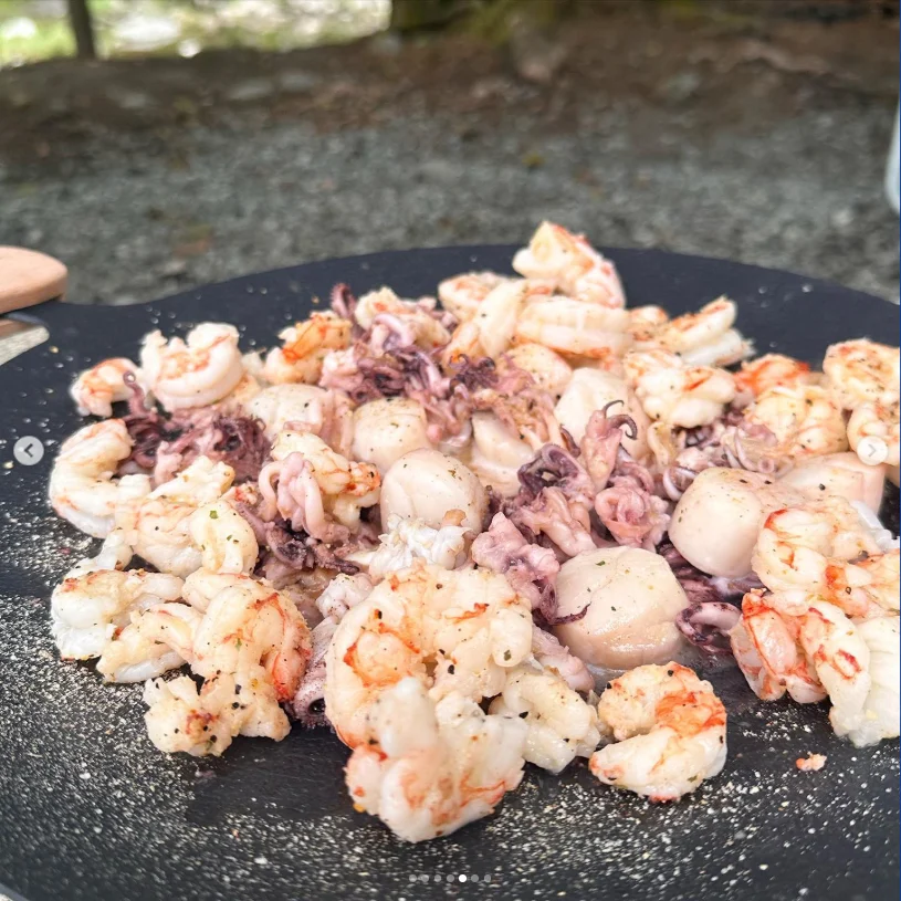 海鮮チヂミと、海鮮バター焼きも — ハルルの写真