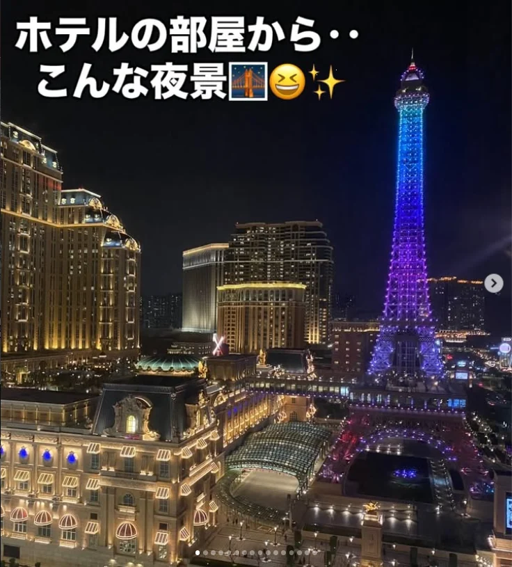 Words alongside the night views — Haruru’s photograph