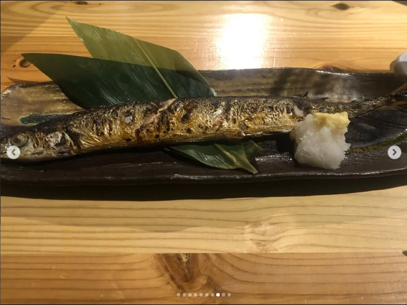 Enjoying the presentation as well as the food — Haruru’s photograph