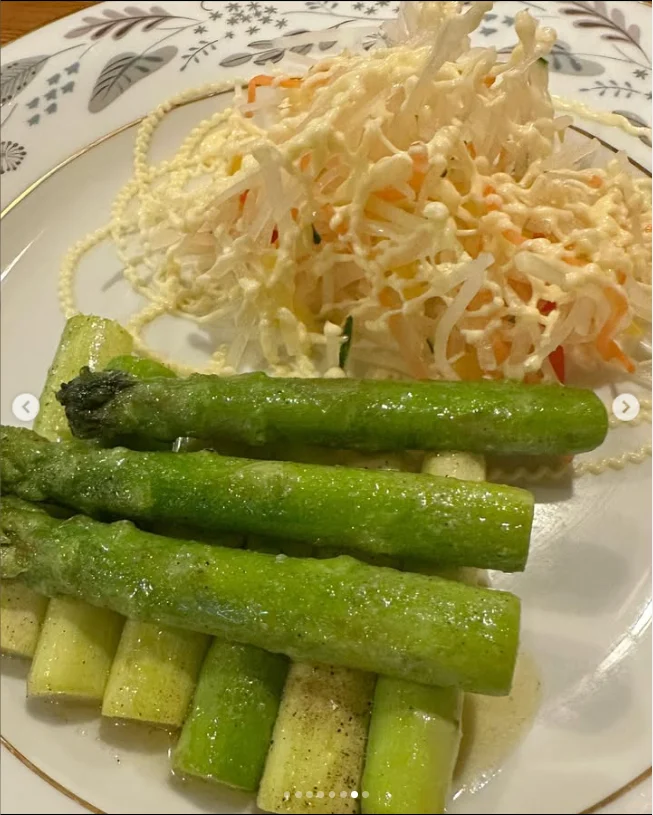 Sashimi to start, with more dishes to follow — Haruru’s photograph
