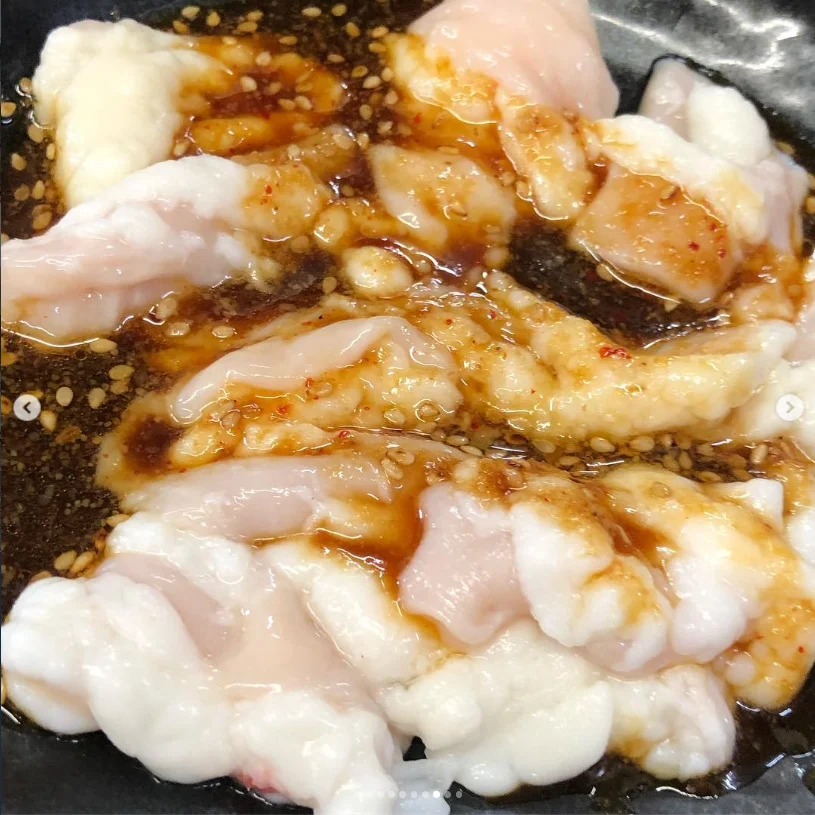 Tendon, crepes and a familiar yakiniku place — Haruru’s photograph