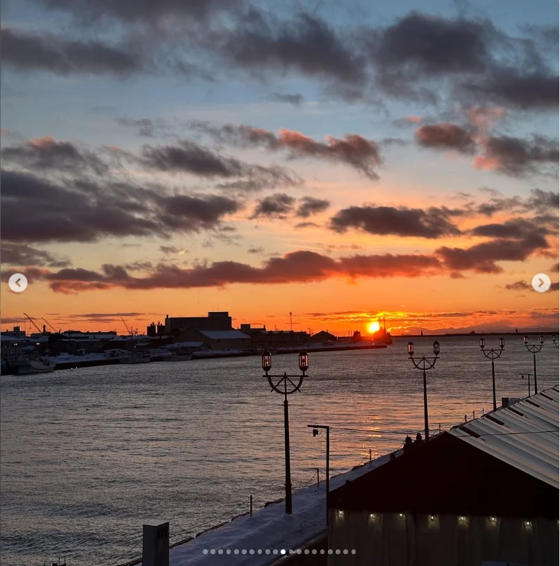 Walking off lunch beside the Kushiro River — Haruru’s photograph