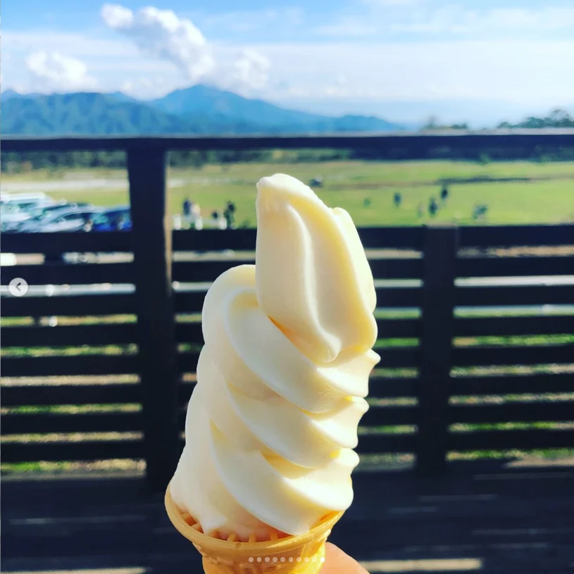 Ice cream, a hot spring and the journey home — Haruru’s photograph