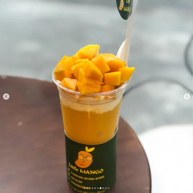 A mango drink, chicken rice and a walk around town — Haruru’s photograph