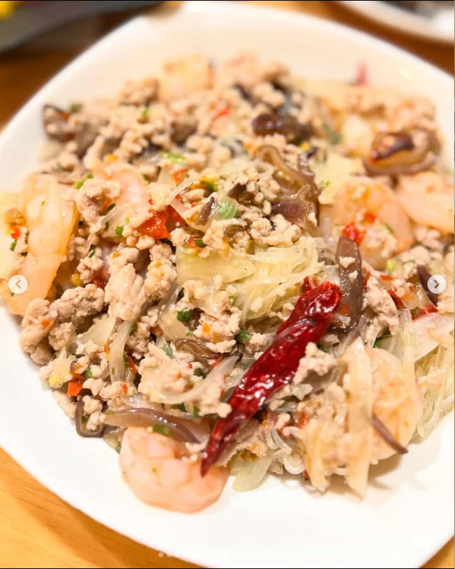 Start with the meals you actually want to cook — Haruru’s photograph