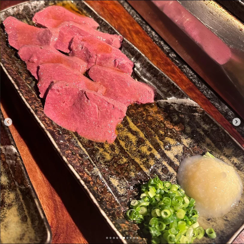 Twelve kinds of meat, each seasoned differently — Haruru’s photograph