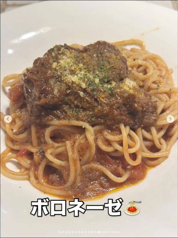 ランチの料理名と、ソースを残した皿 — ハルルの写真
