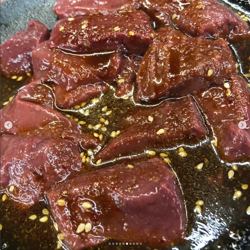 Her usual yakiniku restaurant that evening — Haruru’s photograph