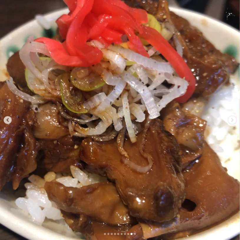 自由が丘の買い物から、四文屋とてっちゃんへ。二つの食事の記録 — ハルルの写真