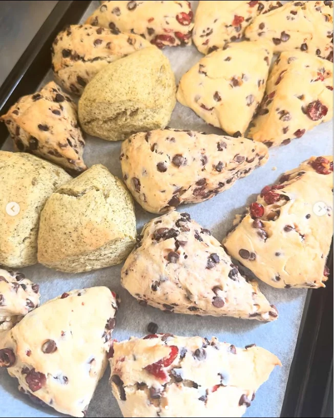 Three flavours from a morning of baking — Haruru’s photograph
