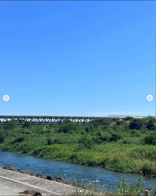 Watching the water in the July heat — Haruru’s photograph