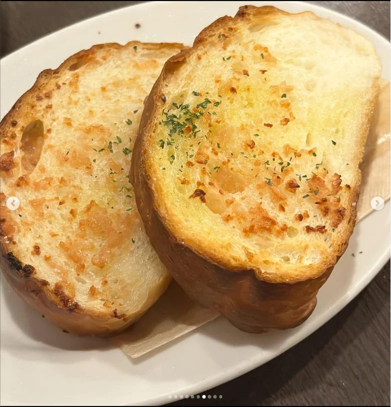 Bread and pancetta with garlic — Haruru’s photograph
