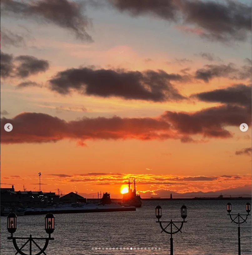 Walking off lunch beside the Kushiro River — Haruru’s photograph