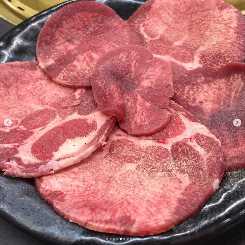 Her usual yakiniku restaurant that evening — Haruru’s photograph