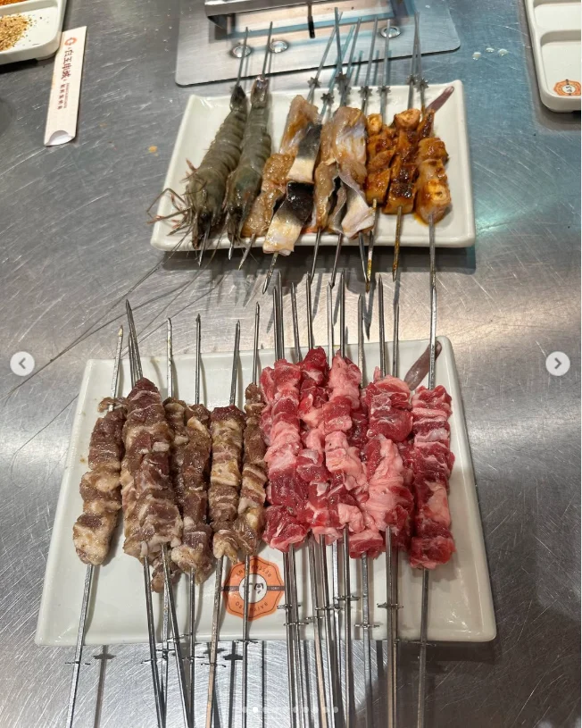 An eel skewer she especially enjoyed — Haruru’s photograph