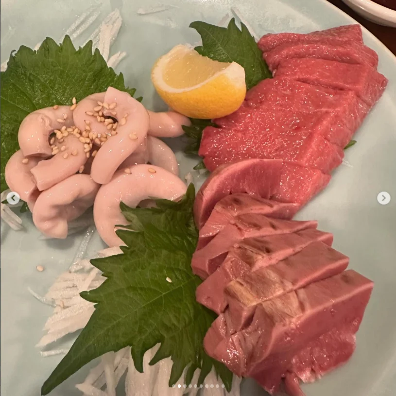 Beginning with her recommended platter — Haruru’s photograph