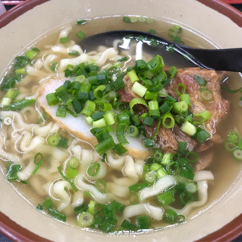 Several dishes, with soki soba to finish — Haruru’s photograph