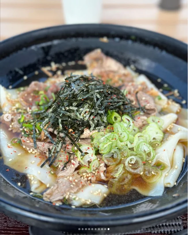 A lavender stop and two memorable noodle dishes — Haruru’s photograph