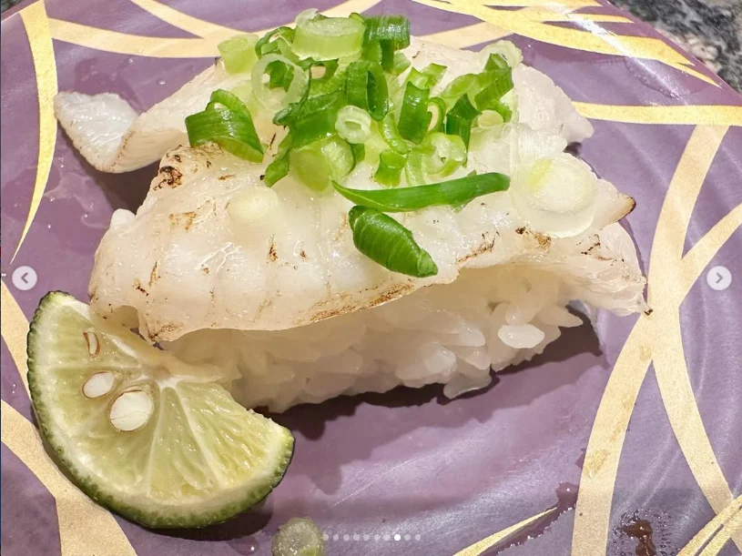 夕食は、娘の好きな寿司 — ハルルの写真